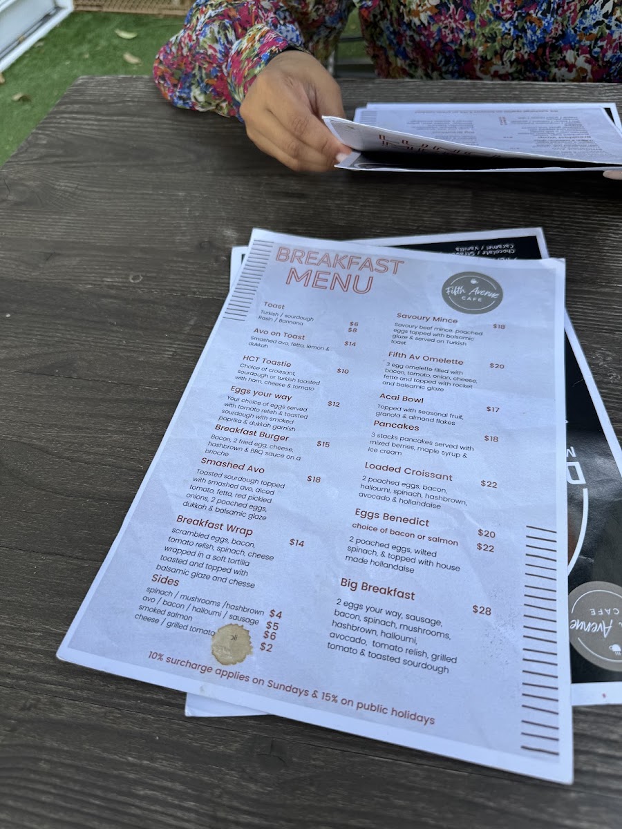 Fifth Avenue Cafe menu board
