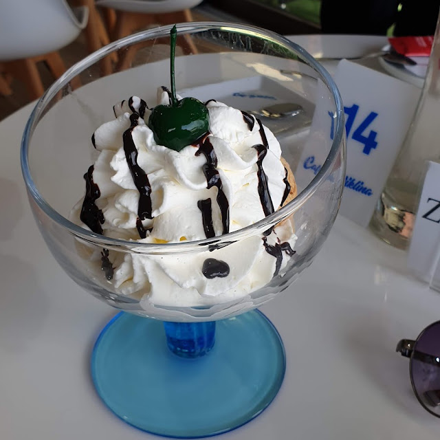 Deser Lodowy 'baileysik'