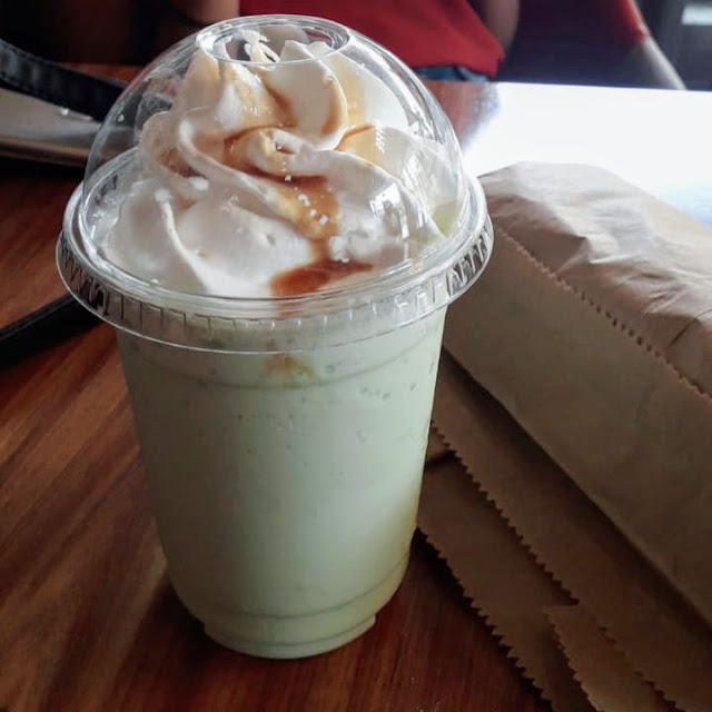 Milkshake Almond