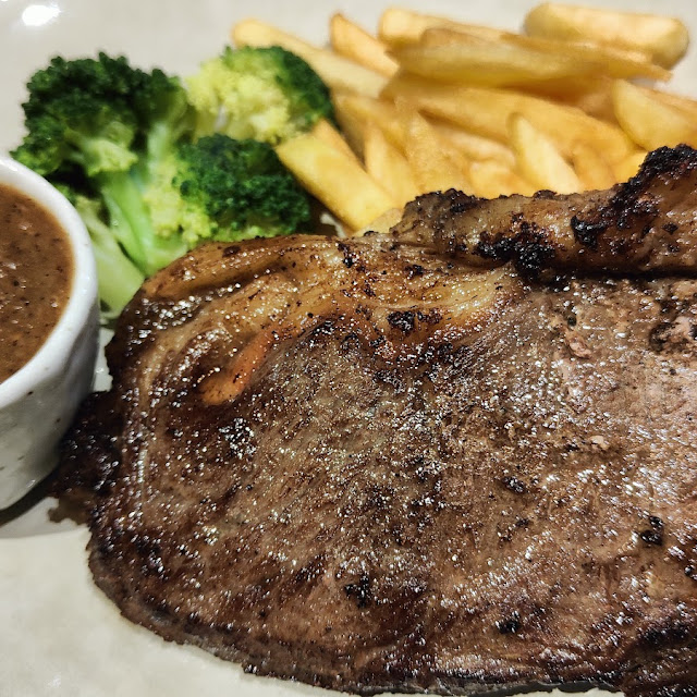 Grilled Chicken Chop