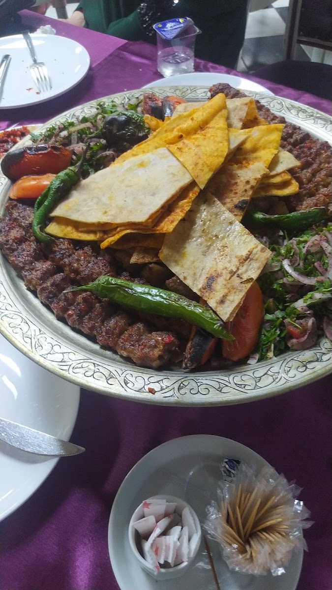 Gloria Cafe