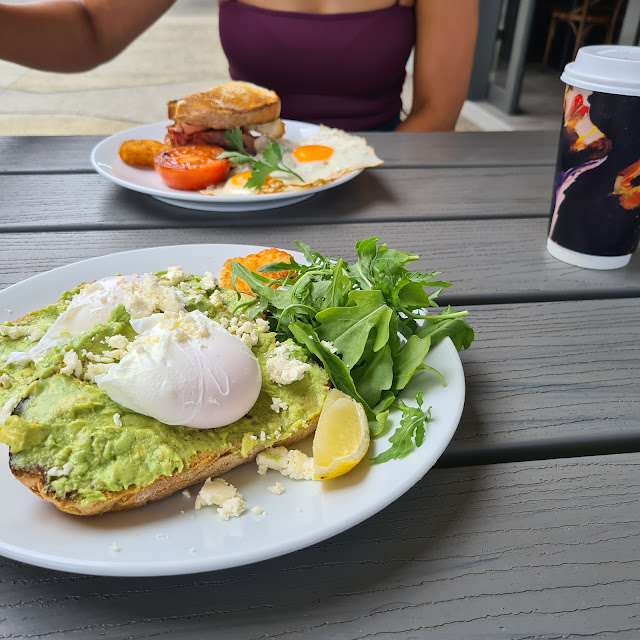Smashed Avo