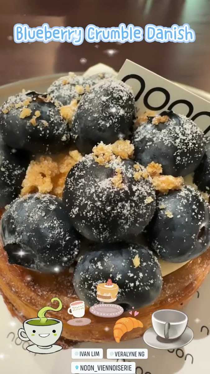 Noon Viennoiserie Cafe
