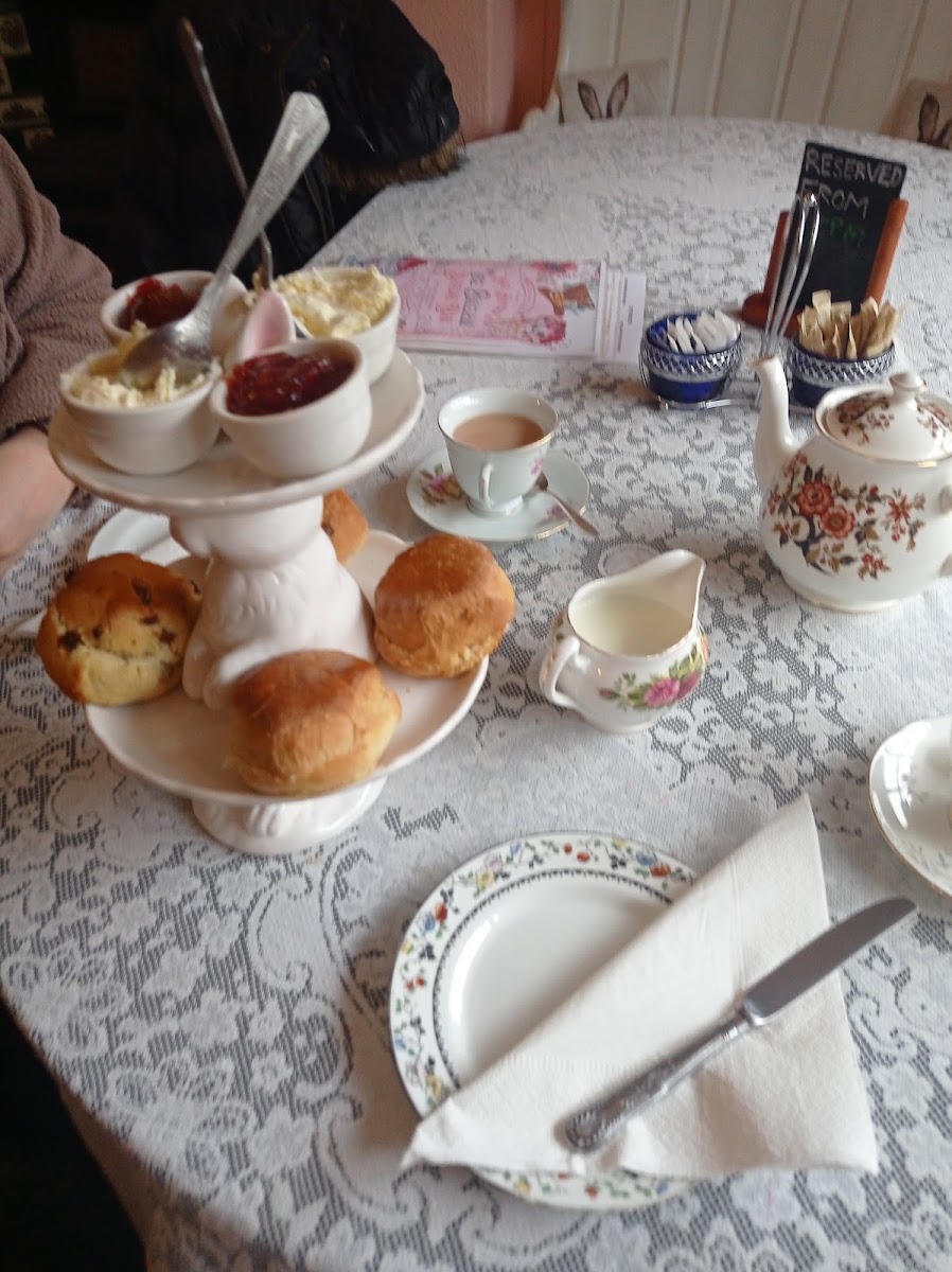 Mad Hatter’s Tea Rooms & Wonderland Candy Bar