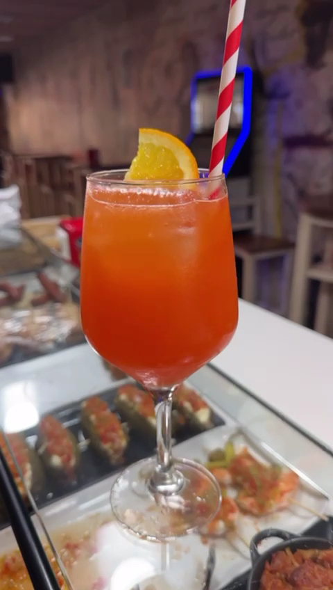 La Era Cafeteria-Bar