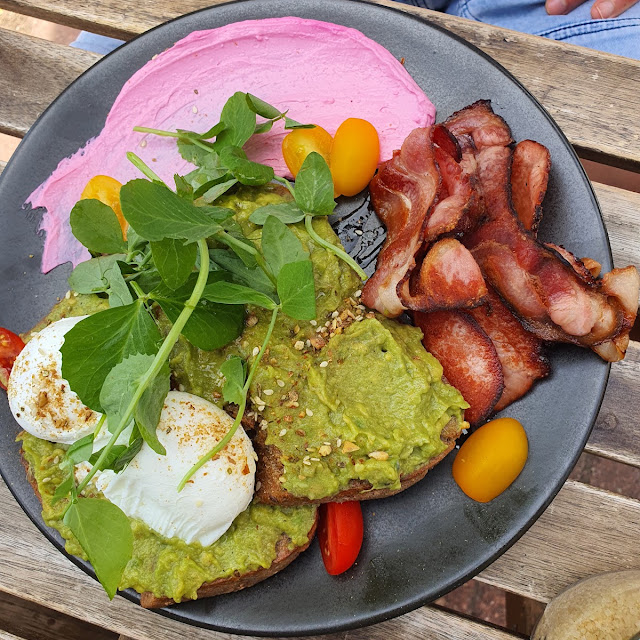 Smashed Avocado