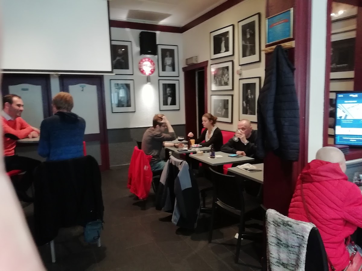 Café Le Cardinal