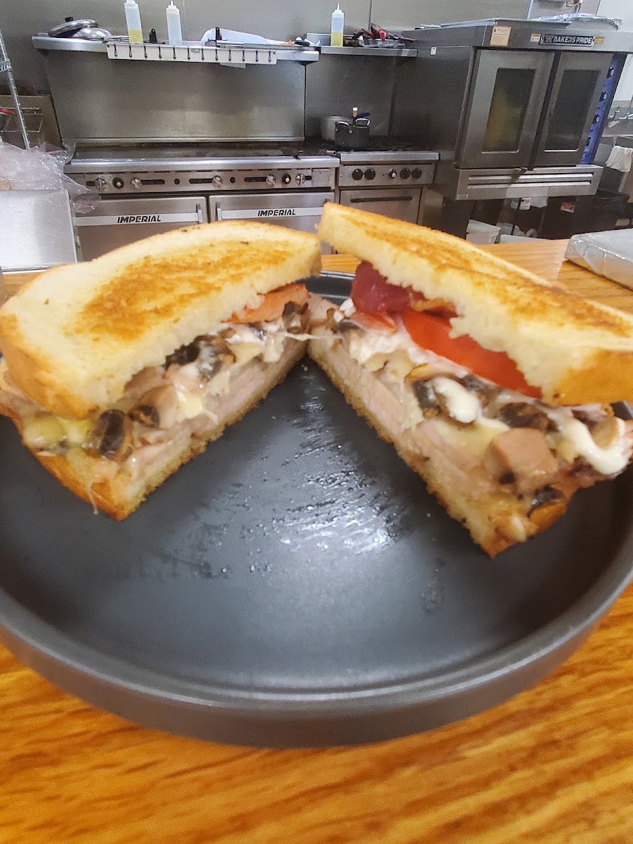 The Daily Bread Cafe