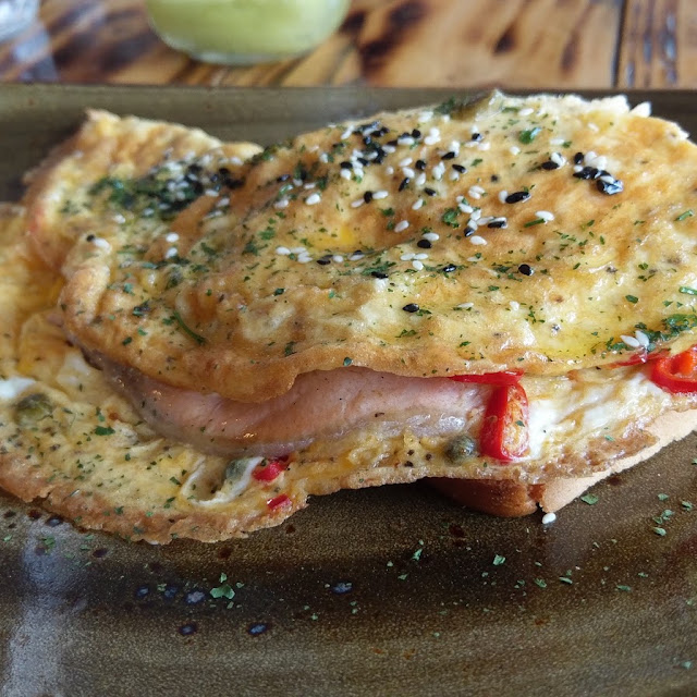 Smoked Salmon Omelette