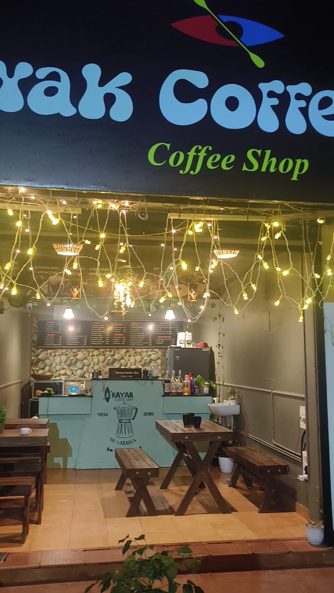 Kayak Coffee Day Alleppey