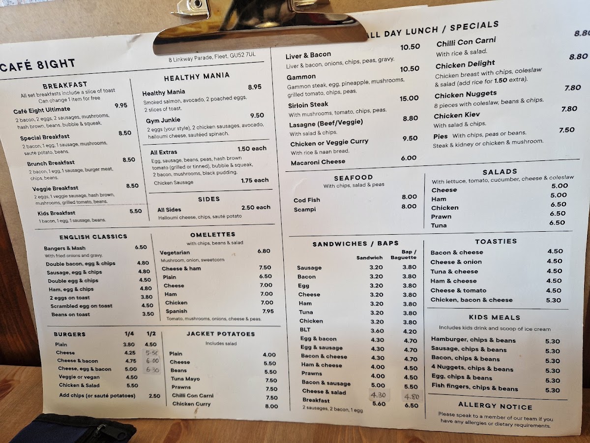 Café 8ight menu board