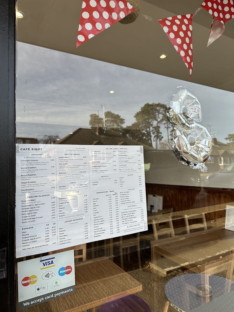 Café 8ight menu board