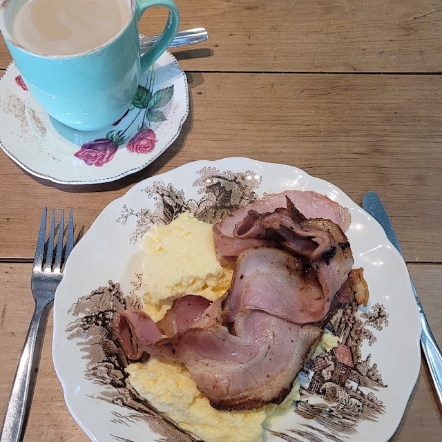 Bacon & Scrambled Eggs