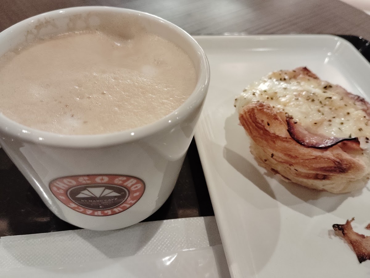 Saint Marc Cafe - Nankai Sakai-higashi Station