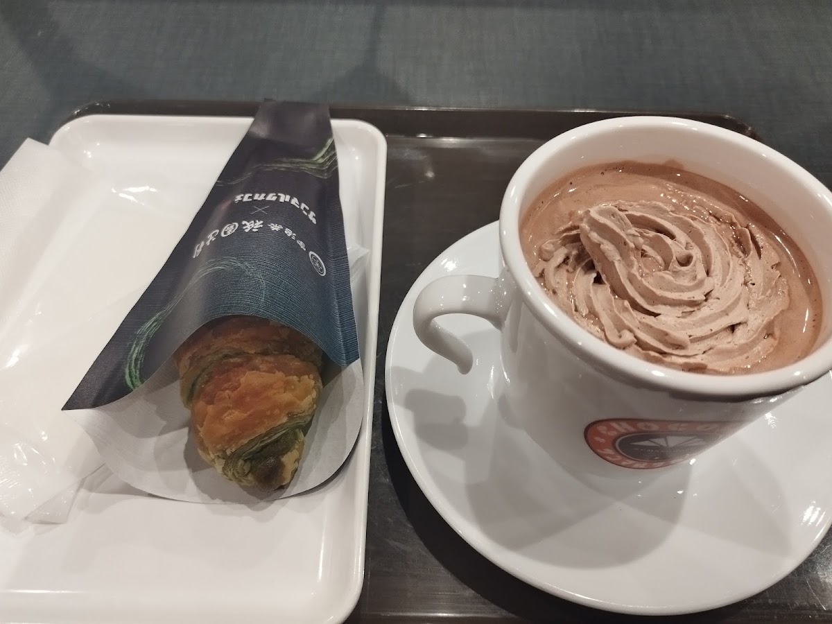 Saint Marc Cafe - Nankai Sakai-higashi Station