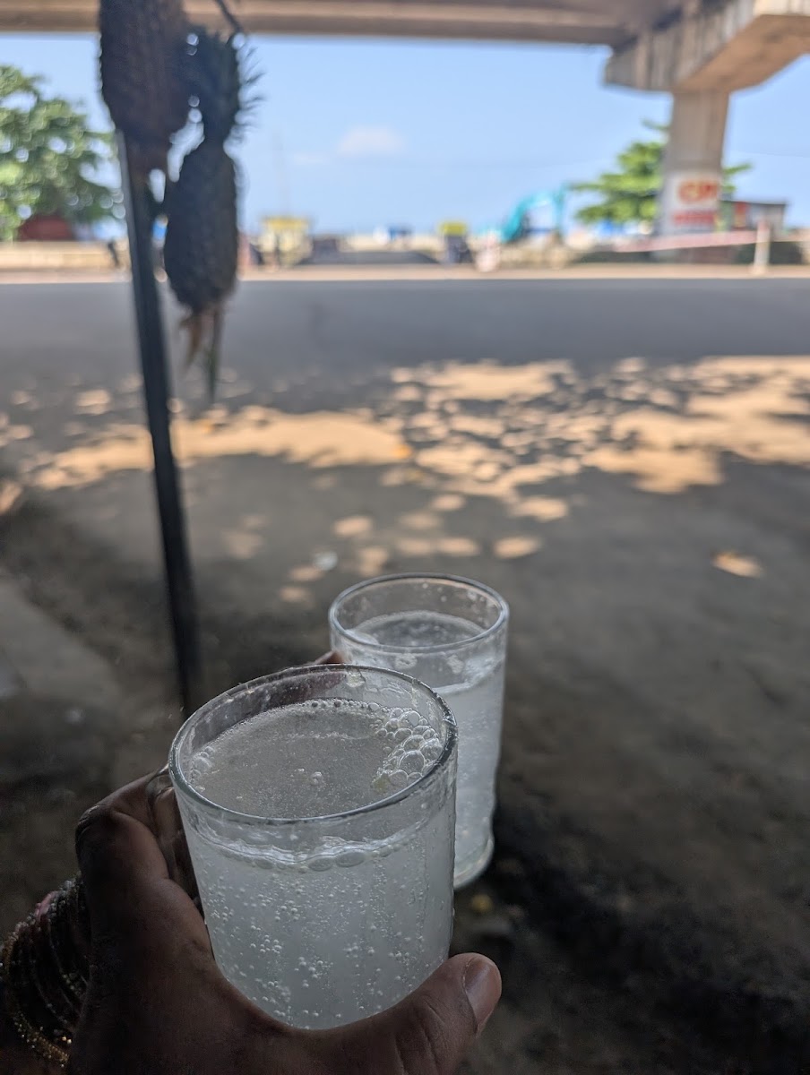 Salims Beach Cafe