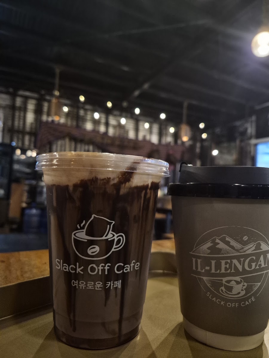 Il-lengan Cafe