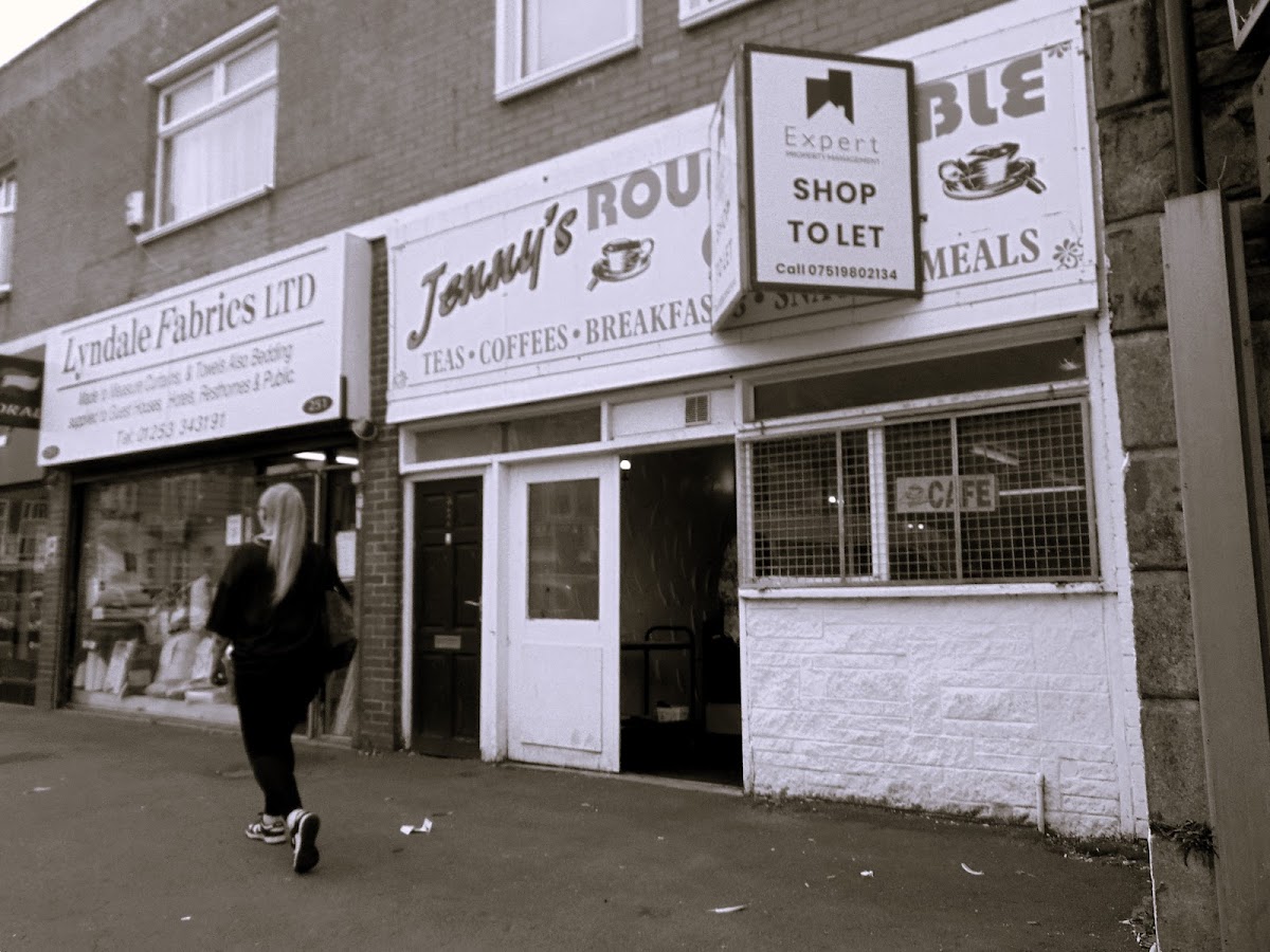 Jenny's Round Table Cafe