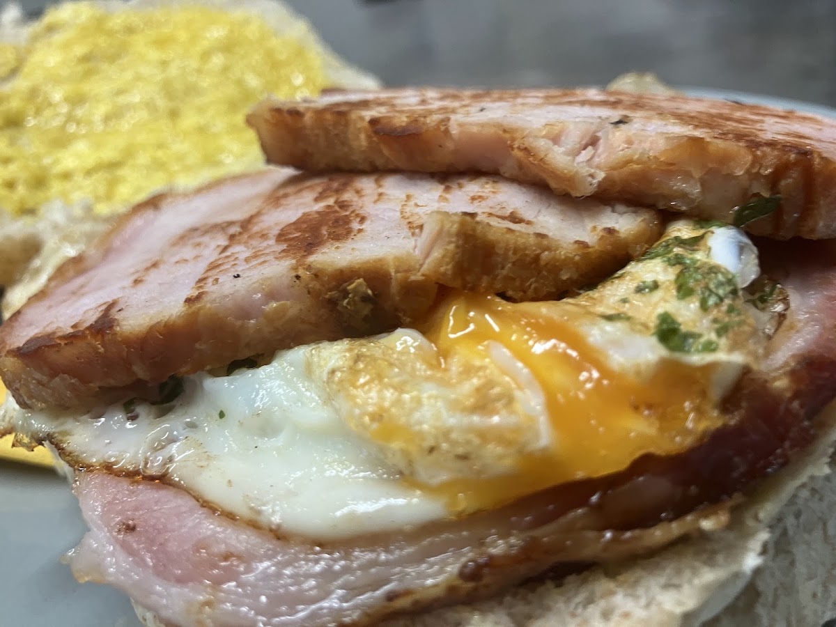 Leyland Heritage Café & Catering Co Ltd