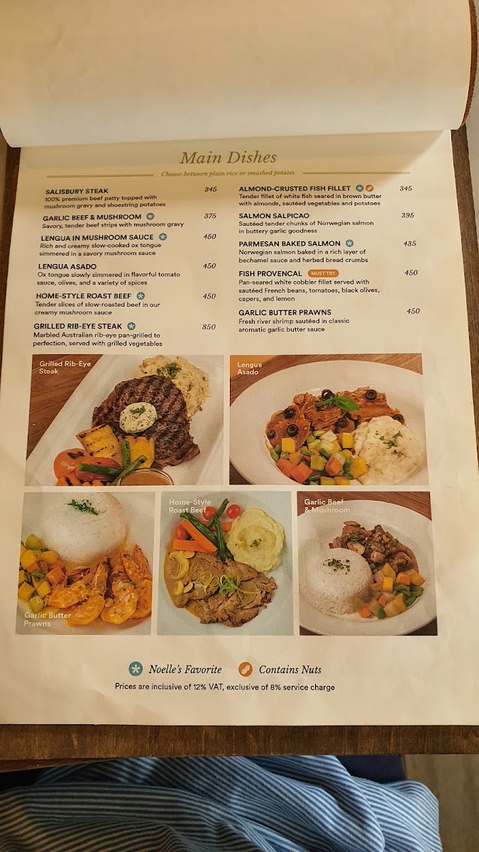 Café Noelle - Greenfields Square, San Fernando menu board