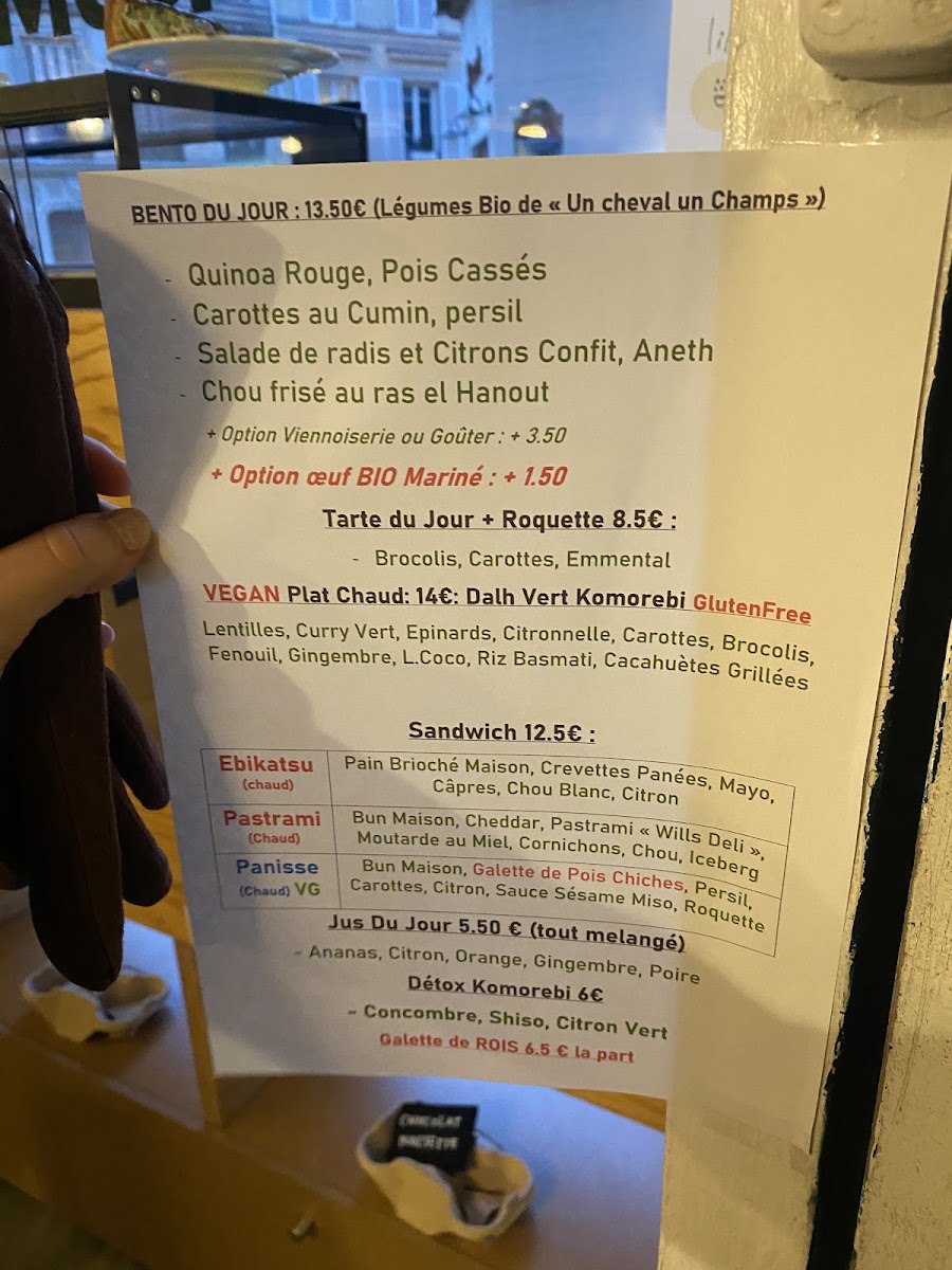 Komorebi Café/Pâtisserie menu board