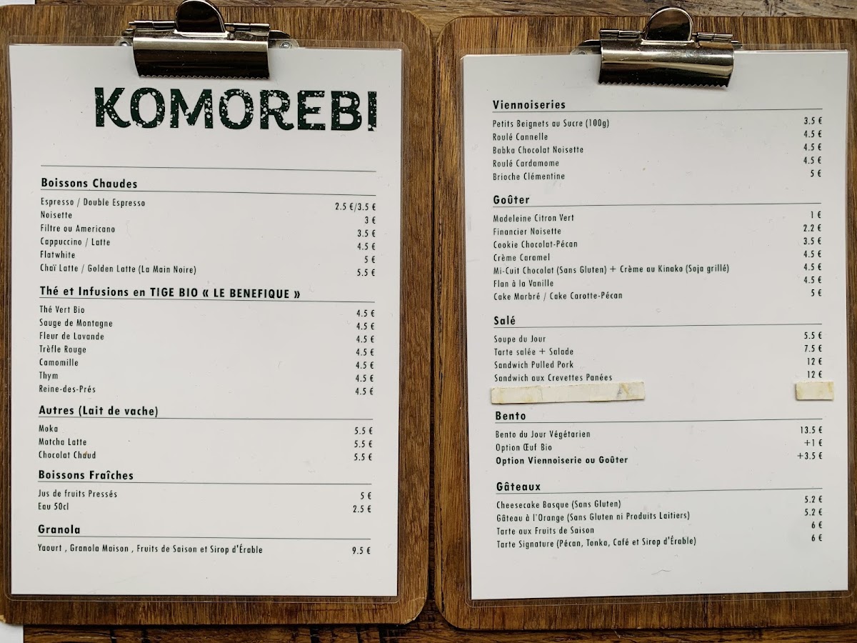 Komorebi Café/Pâtisserie menu board