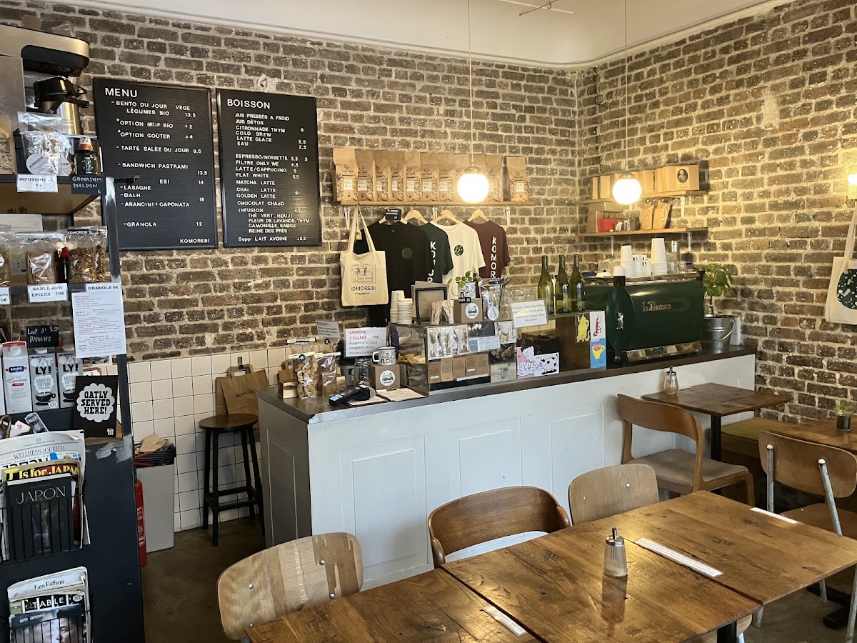 Komorebi Café/Pâtisserie