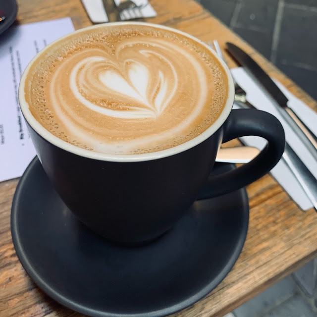 Flat White