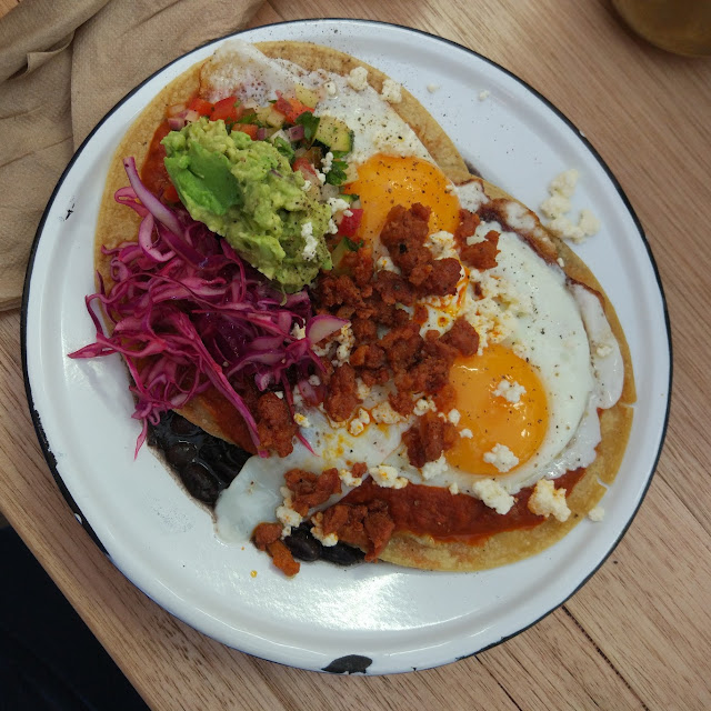 Huevos Rancheros Con Chorizo