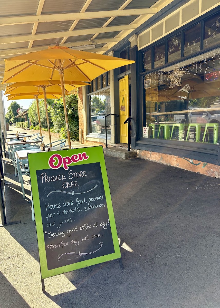 Jackson's Produce Store & Cafe menu board