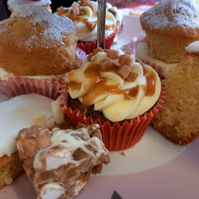 Cakes