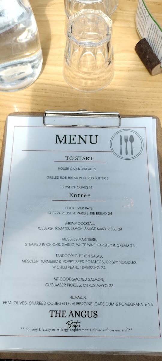 Pickles Perch menu board