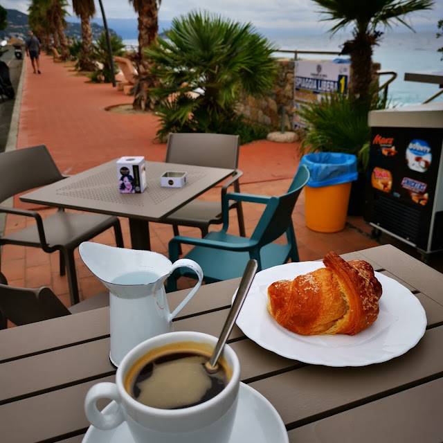 Brioche Con Caffè Americano