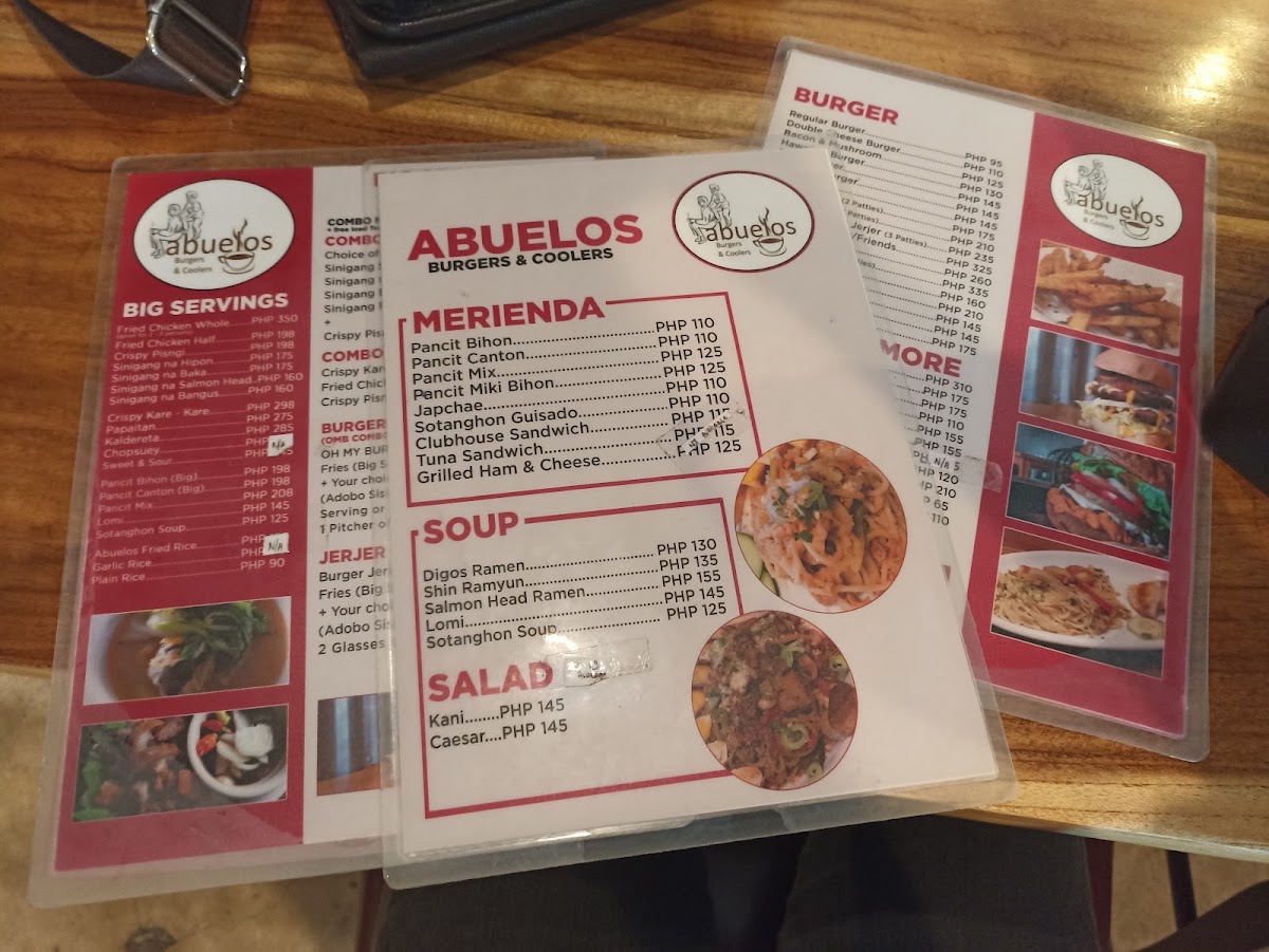 Abuelo's Cafe menu board