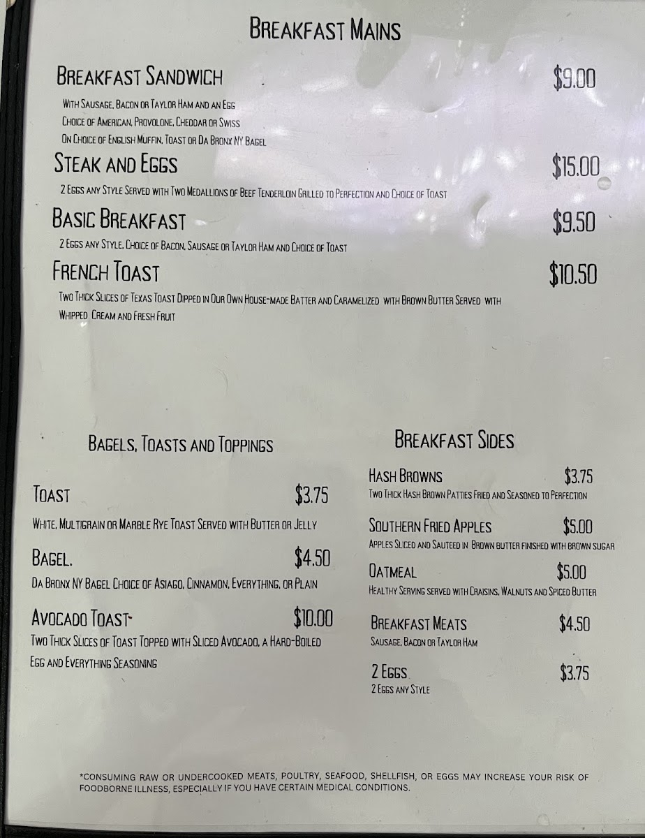 Maggie's Cafe and Smoothies menu board
