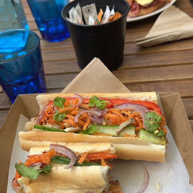 Banh MI Sandwich with Vegetables