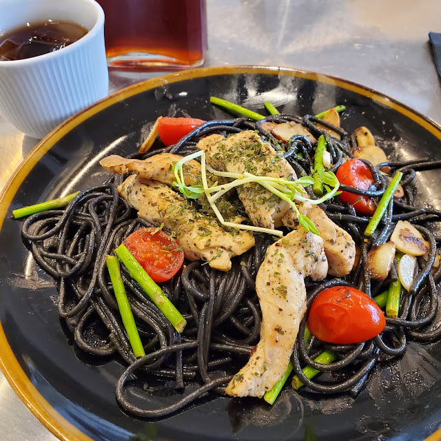 Shrimp Aglio E Olio Squid Ink Pasta