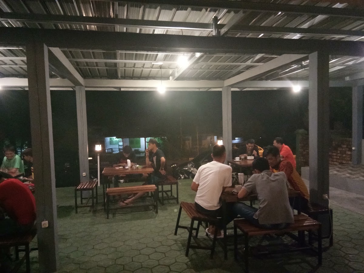 Link Cafe Corner