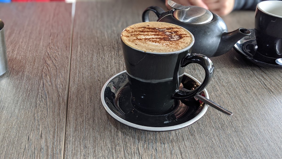 Cafe Expresso Eat in & Takeaway