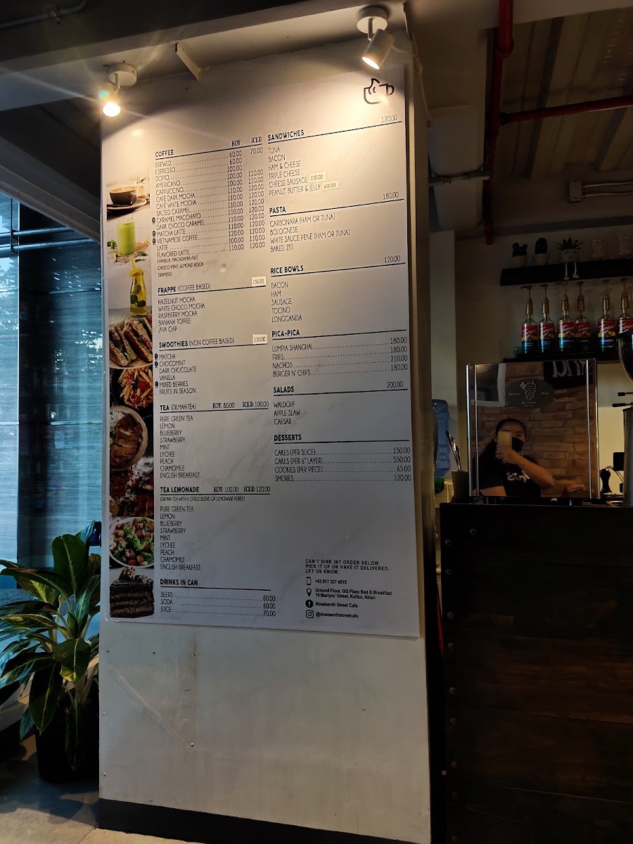 Nineteenth Street Cafe menu board