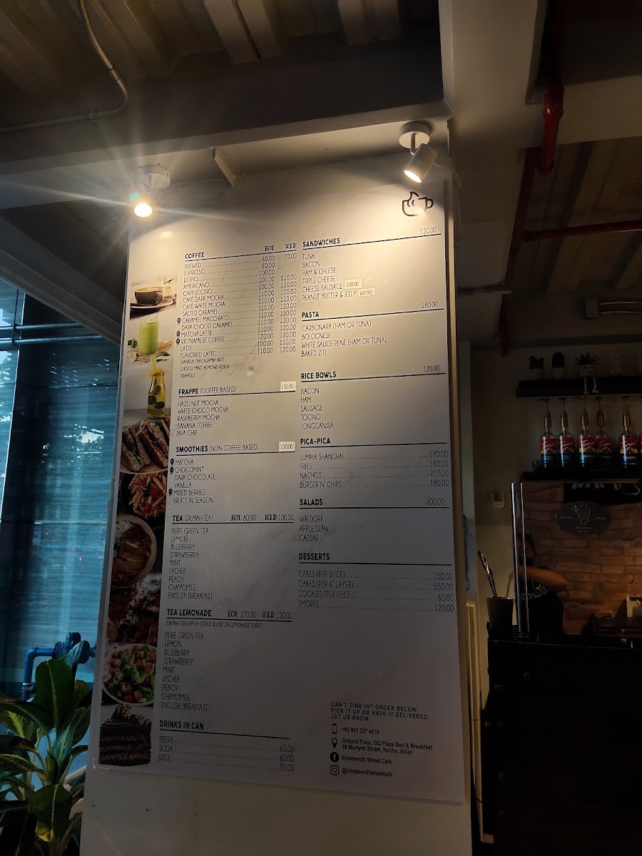 Nineteenth Street Cafe menu board