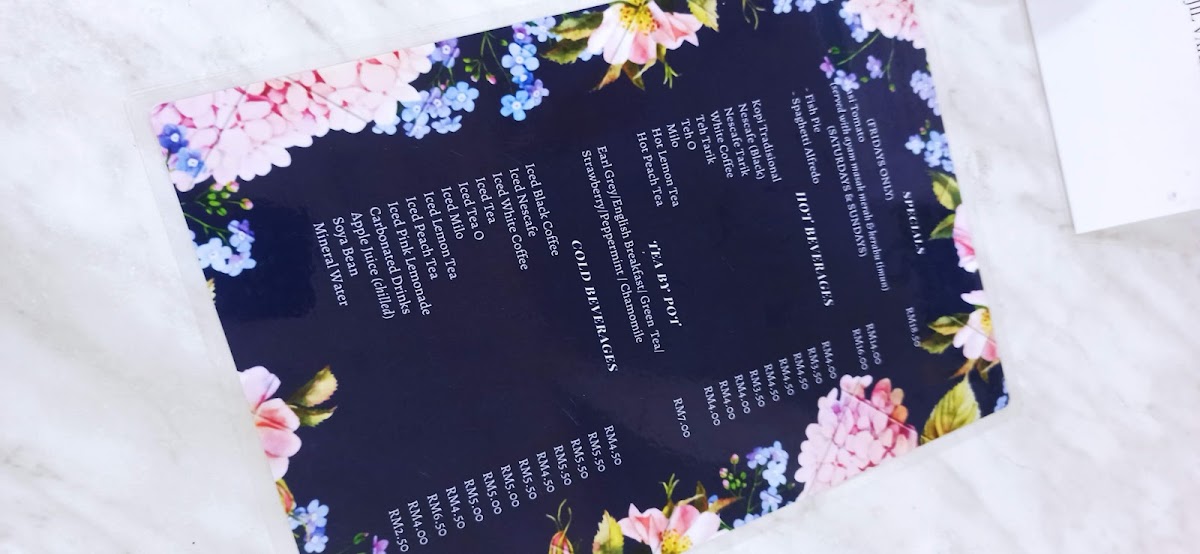 The Teapot Deli menu board