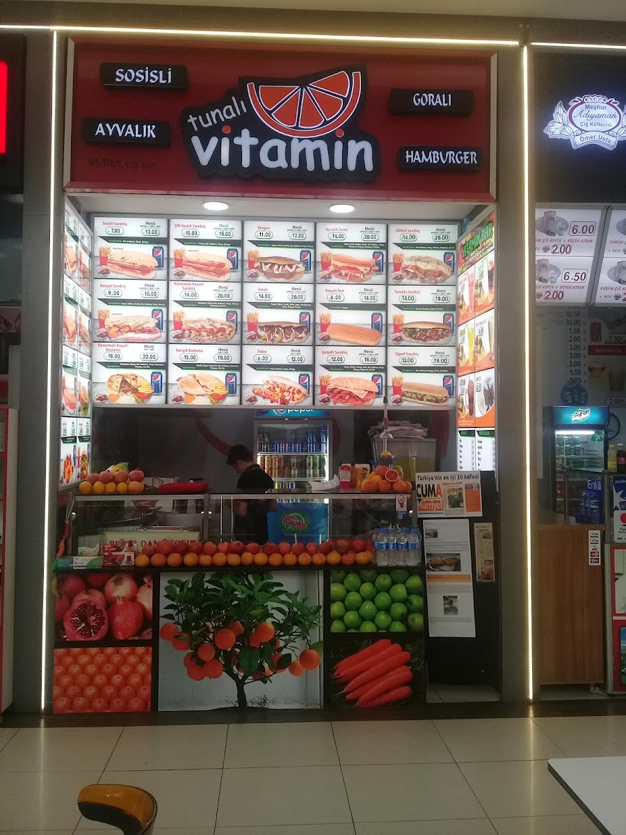 Vitamin Tunalı menu board