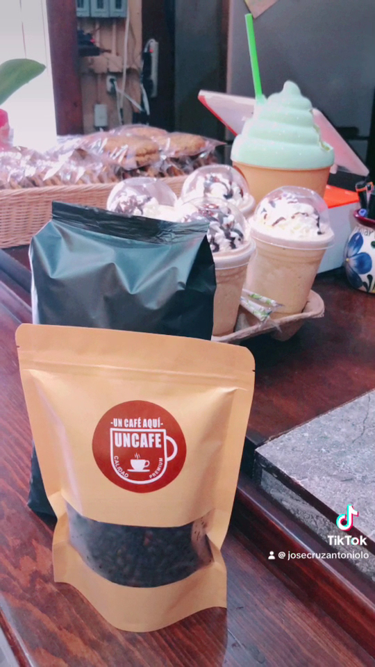 Un Café Aquí