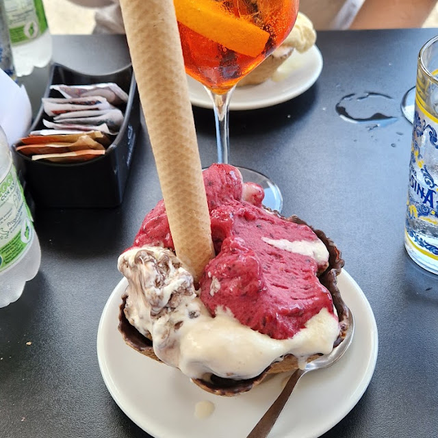 Medium Gelato
