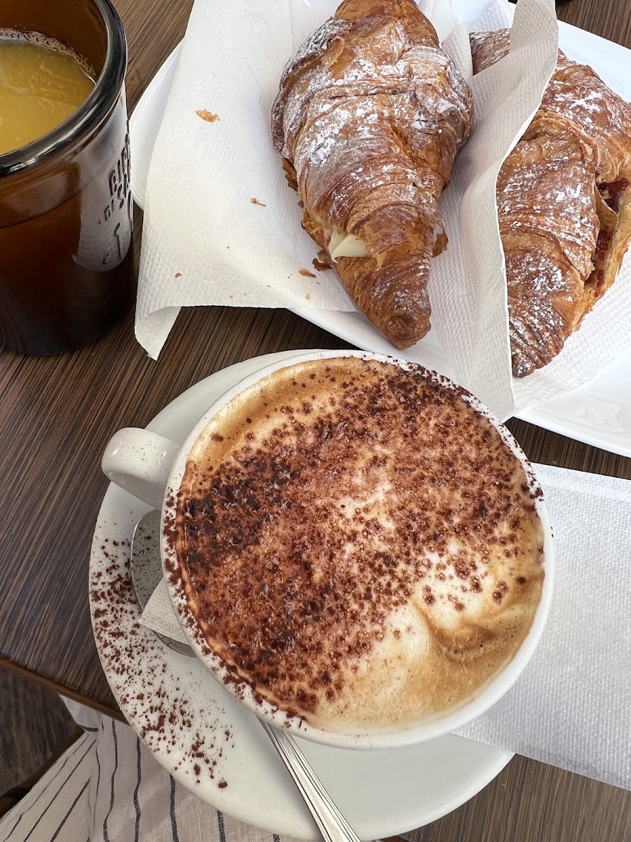 Caffe' Piazza Roma