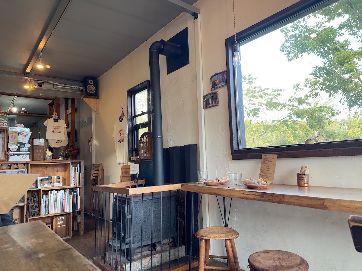 Niseko Sanroku Parlor