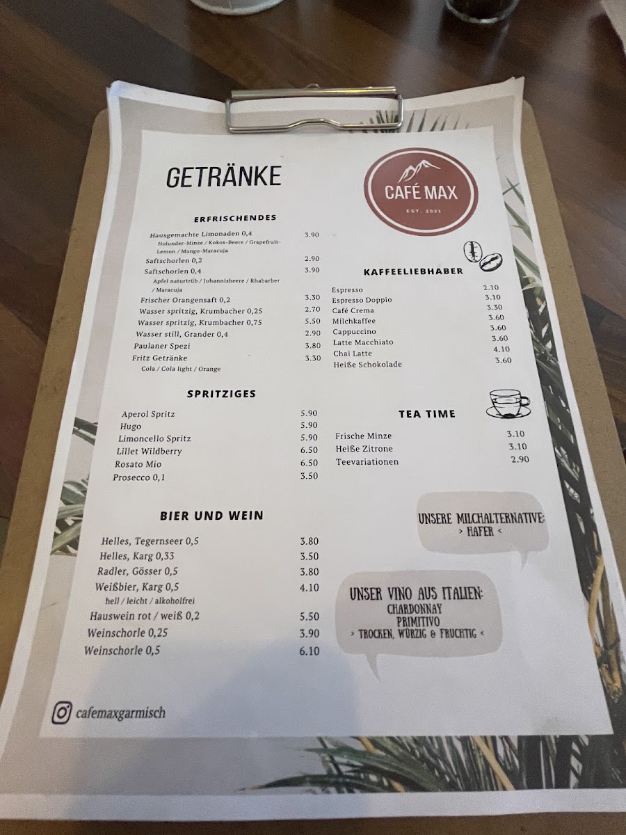 Café Max menu board