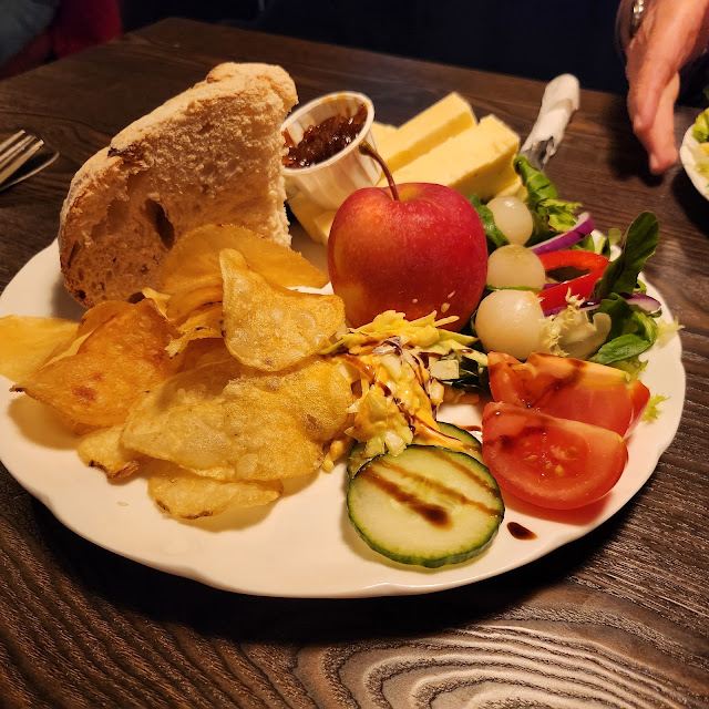 Ploughman's Lunch