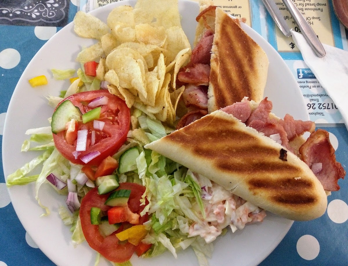 The Discovery Café